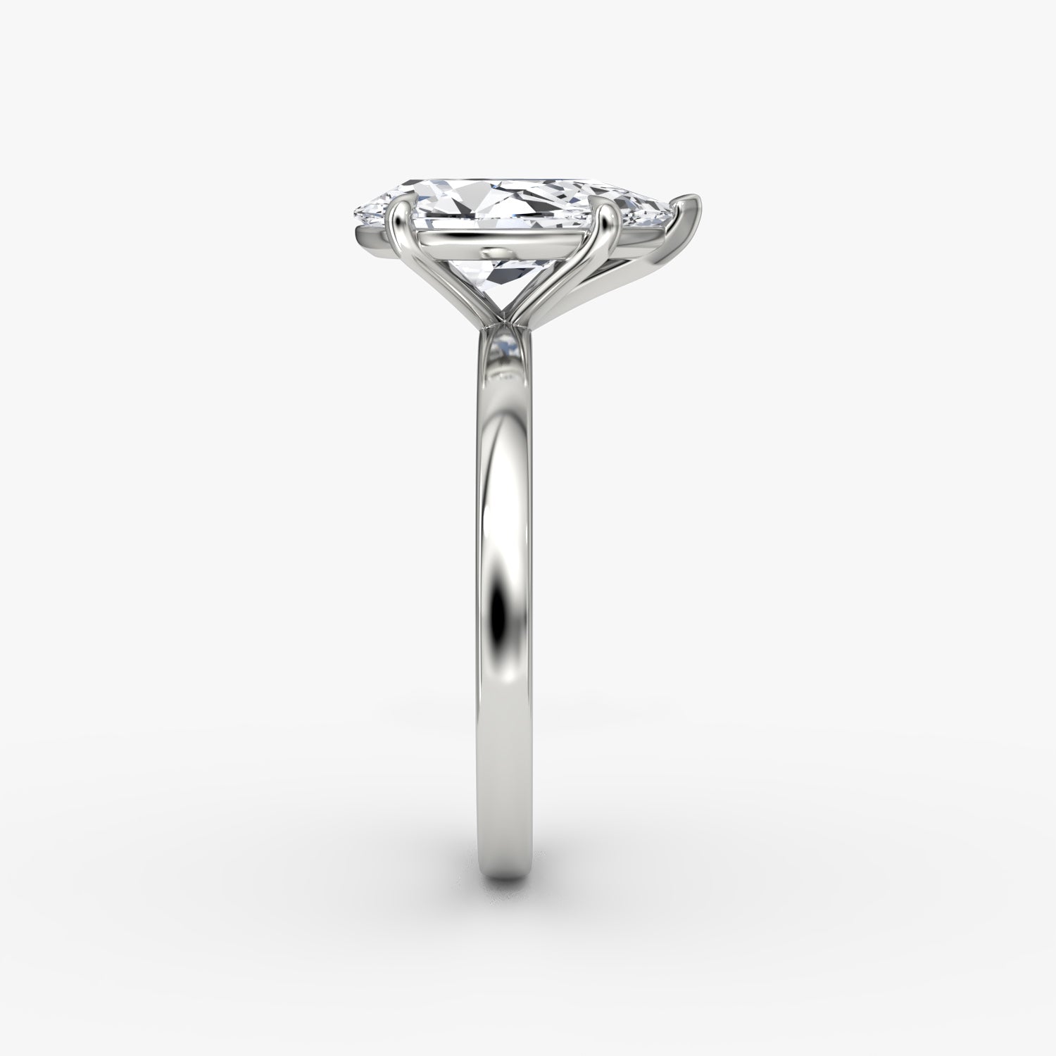 Solitaire Pear Diamond Ring – 4.22 Carat in 14K White Gold