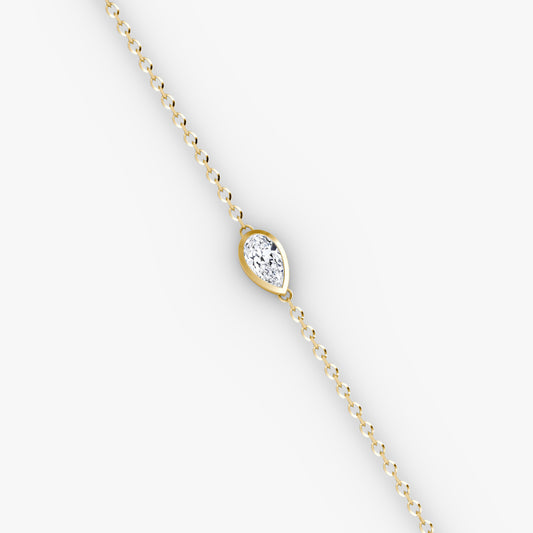 Bezel-Set Pear Diamond Pendant Bracelet in Yellow Gold (1.10 CT, E/VS1